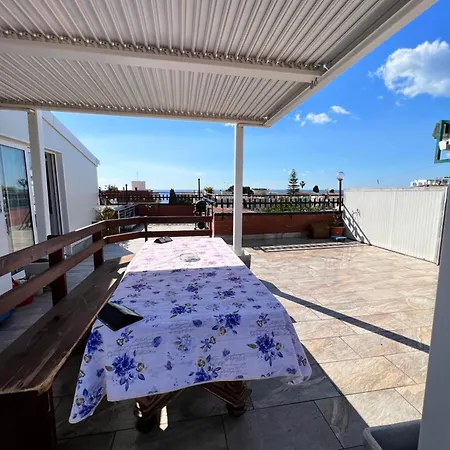 Apartment Sea View 2 Bedroom Vacation *
