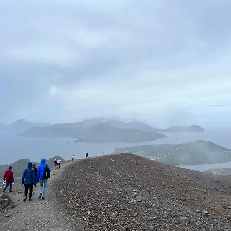 Sea View 2 Bedroom Vacation 公寓 *