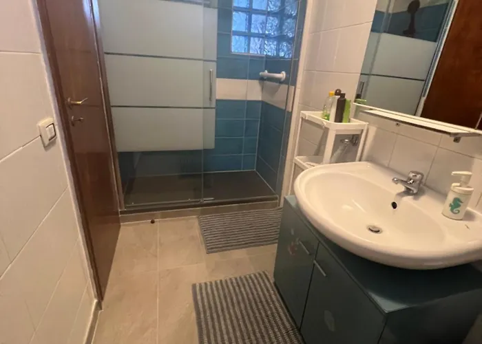 Sea View 2 Bedroom Vacation 公寓 *