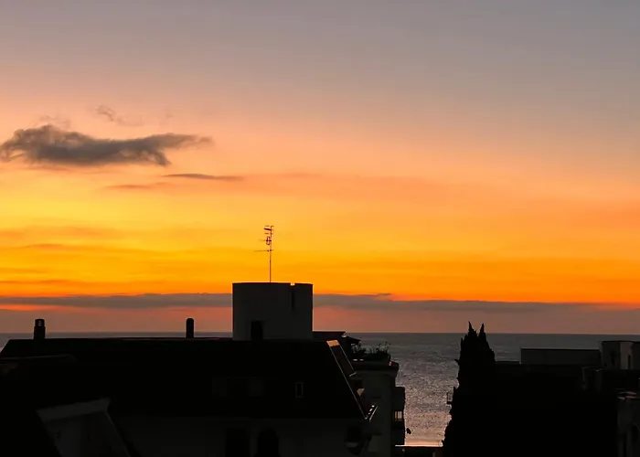 Sea View 2 Bedroom Vacation 公寓 *